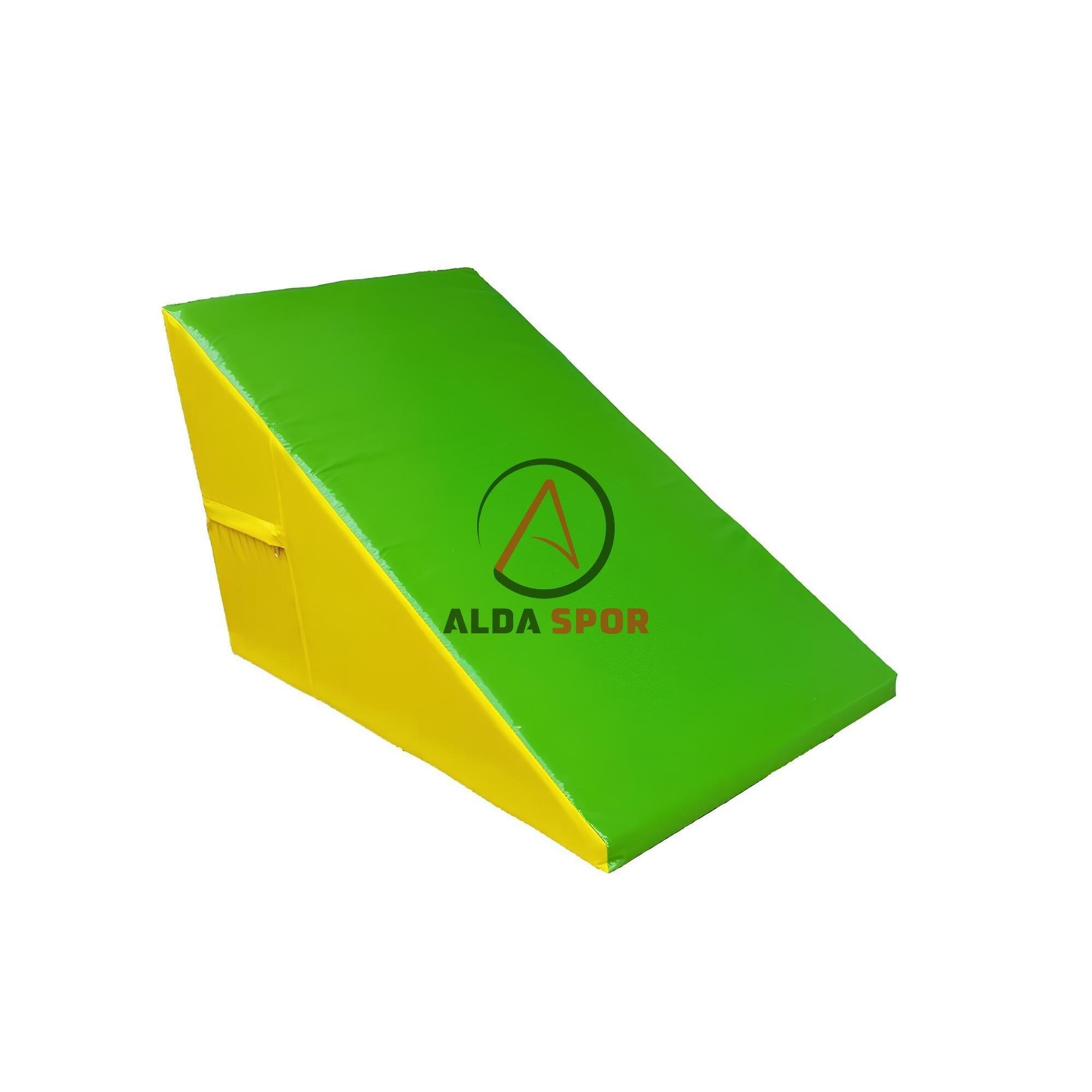 ucgen-takla-minderi-60x90x60-cm-9a1ae- Triangle Tumble Mat 60x90x60 Cm - Image 1